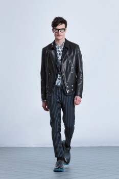 Черная мужская кожаная косуха от Viktor & Rolf Черная мужская кожаная косуха от Viktor & Rolf