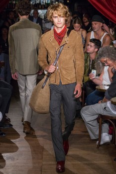 Замшевая косуха для мужчин из коллекции John Varvatos