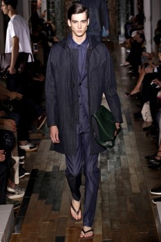 Мужское джинсовое пальто от Valentino Мужское джинсовое пальто от Valentino