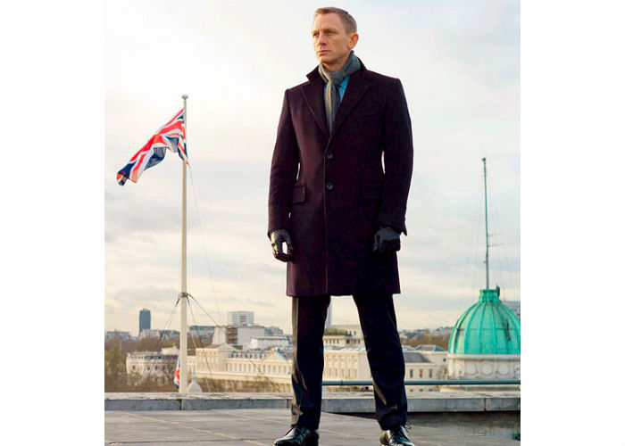 Пальто-сюртук от Tom Ford, перчатки  Dents, гладкие туфли Crockett & Jones